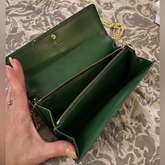 Louis Vuitton womens bifold green Epi leather Sarah wallet - Picture 4 of 14